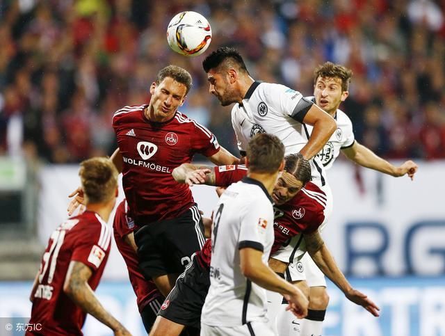  杜塞尔多夫攻守失衡，德甲中下游球队深陷泥潭  